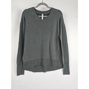 Womens Athleta sz XS, Oversized, high low, cozy and soft green